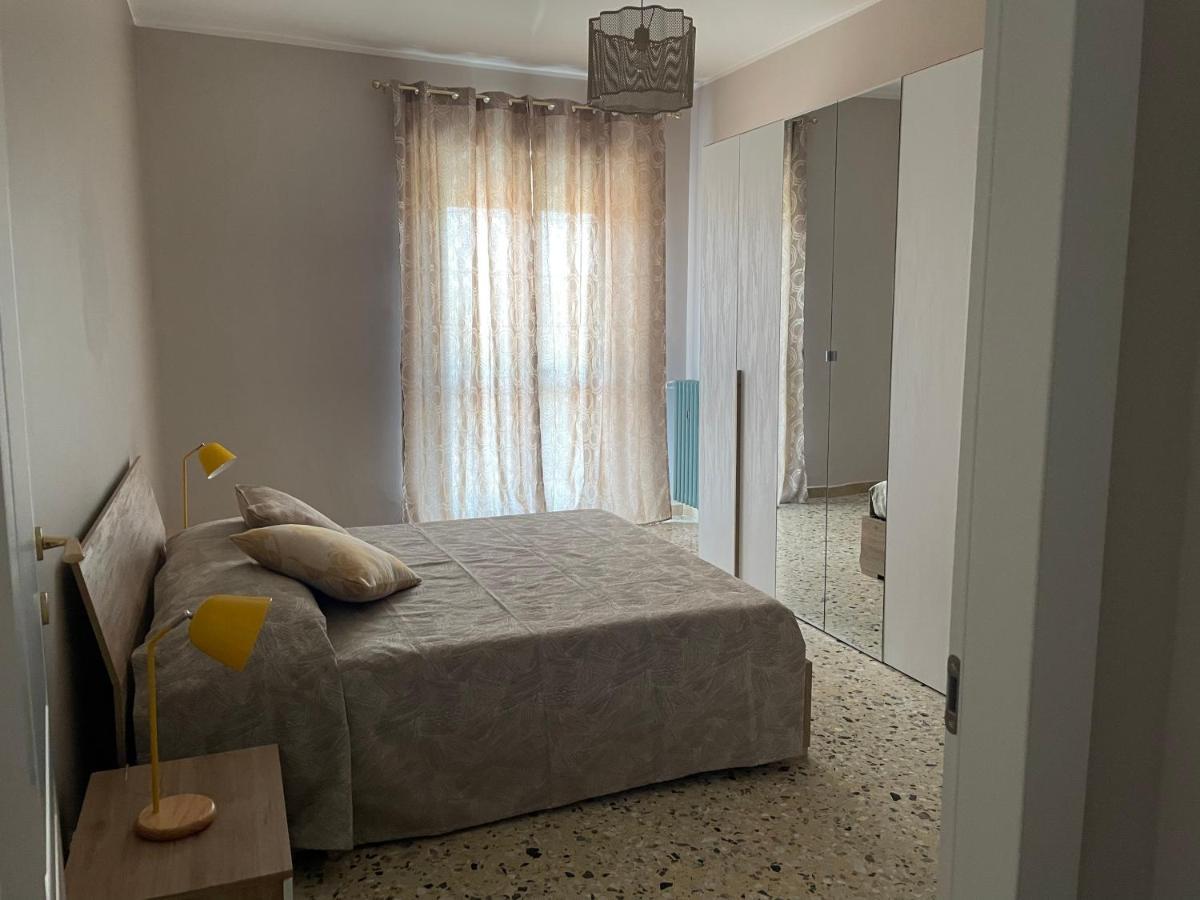 Rosa Vacanza E O Lavoro Nichelino Bagian luar foto